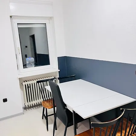 Monteurzimmer Leo 2 * Wiesbaden