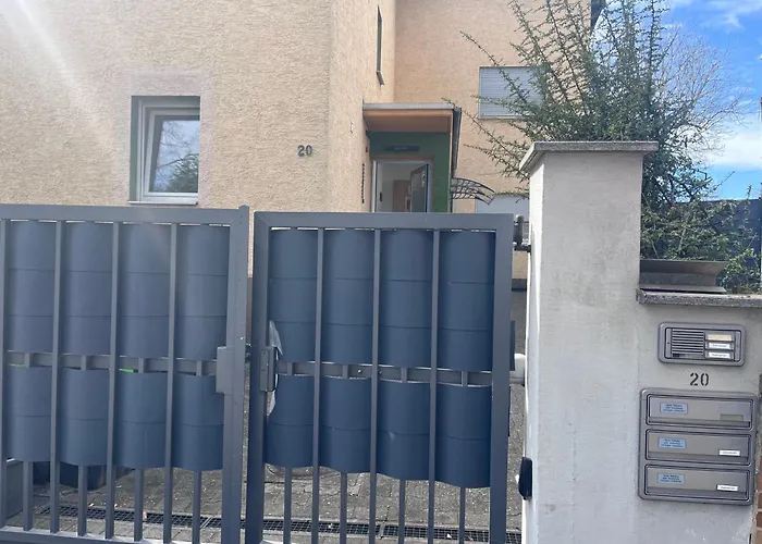 Monteurzimmer Leo 2 * Wiesbaden